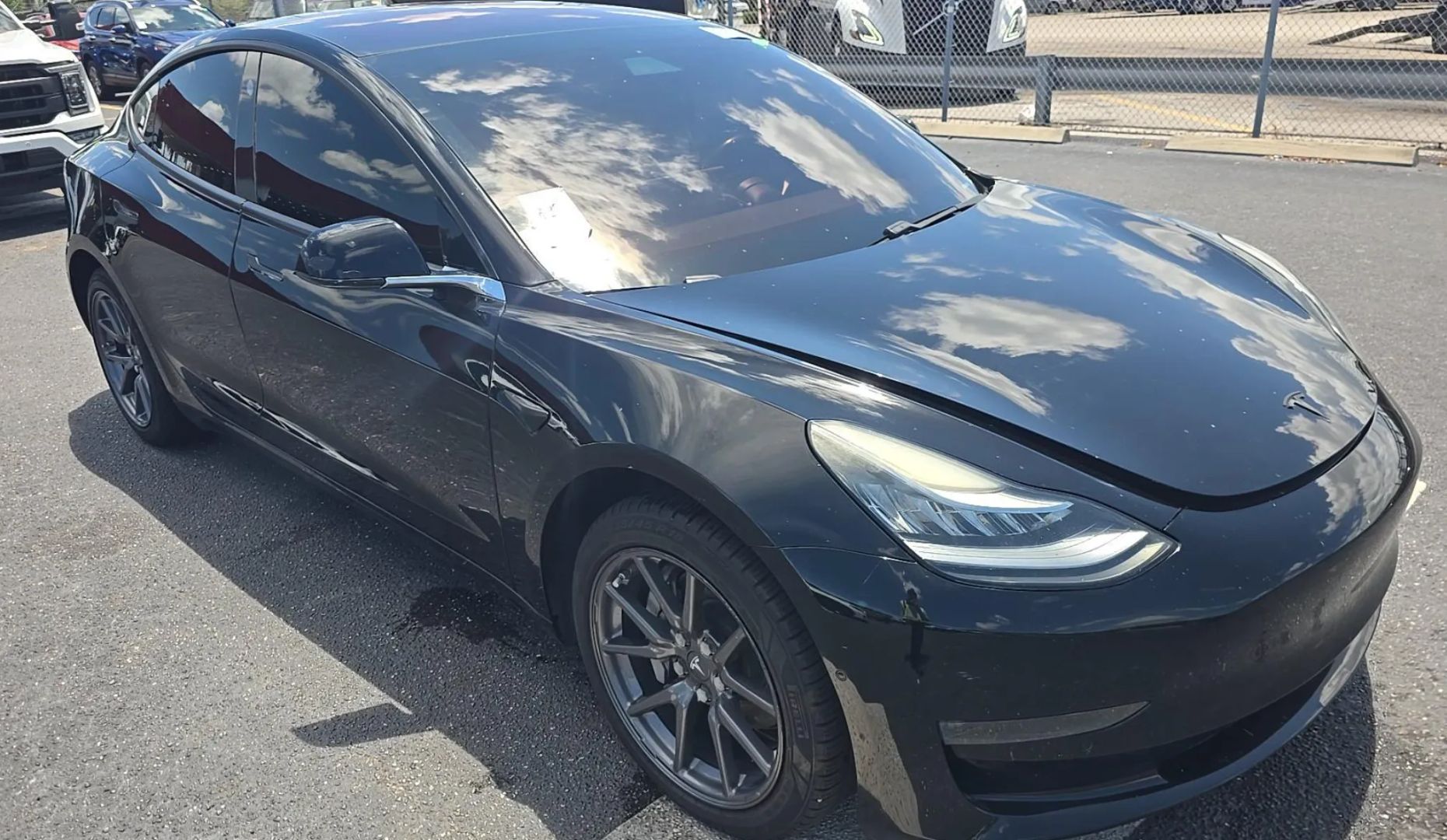 tesla model 3 2019 5YJ3E1EA6KF296832 image tesla model 3 2019 5YJ3E1EA6KF296832 image